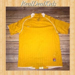 Nike - Boy’s Yellow Dri-Fit Top (S)